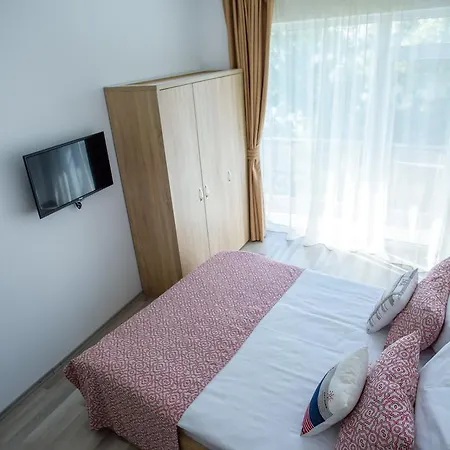 アパート Melbo ママイア