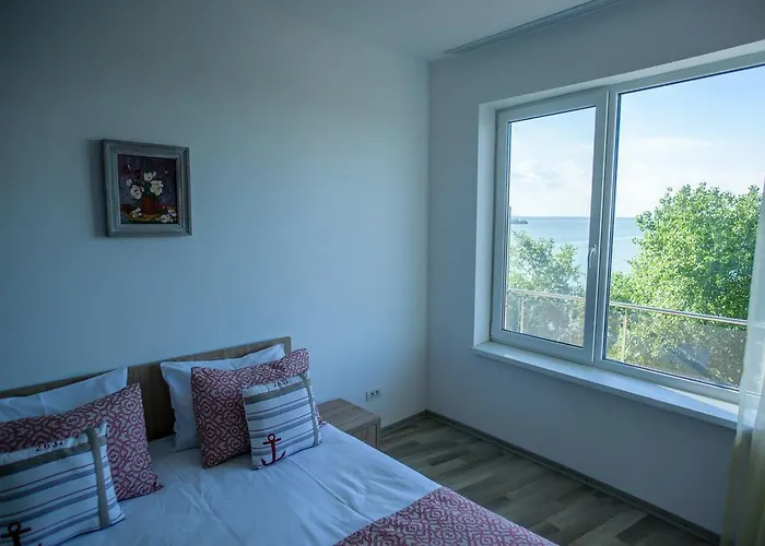 Melbo * מאמאיה